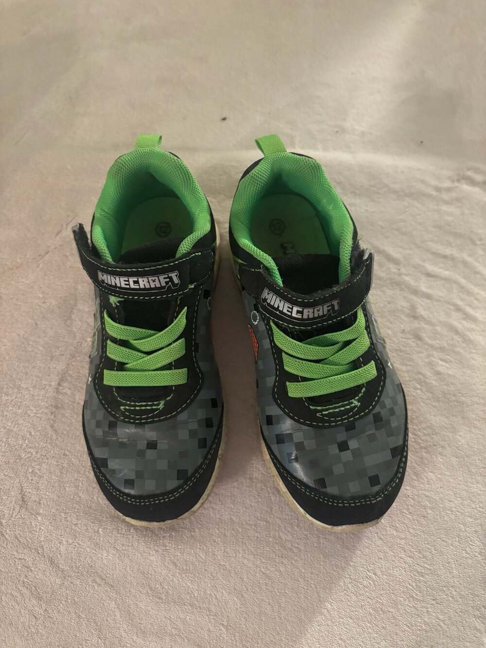 Minecraft Athletic Sneakers Size 12 Black Green Pixel